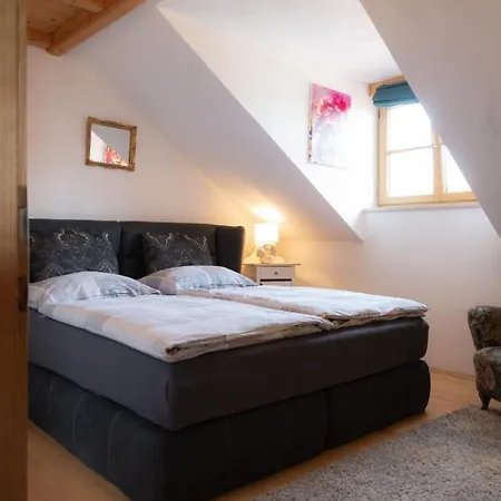 Idyllische Designer-apartments Am Bio-bauernhof In Salzburgerseenland Schmiding 10 Appartement Seekirchen am Wallersee