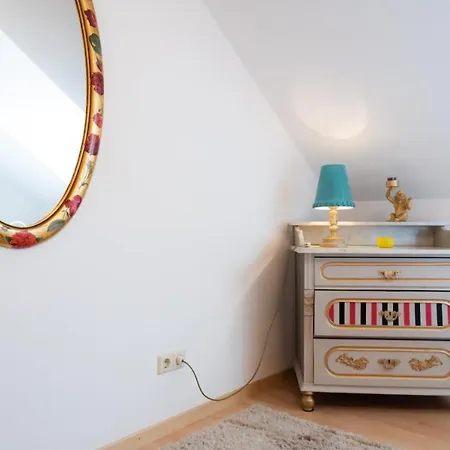 Idyllische Designer-apartments Am Bio-bauernhof In Salzburgerseenland Schmiding 10 Appartement *